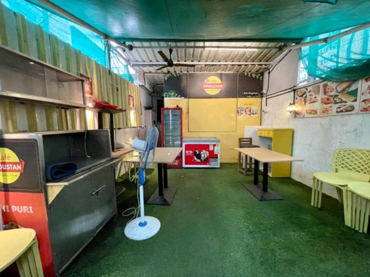 Shop / Showroom for Rent in Veer Savarkar Marg Mumbai