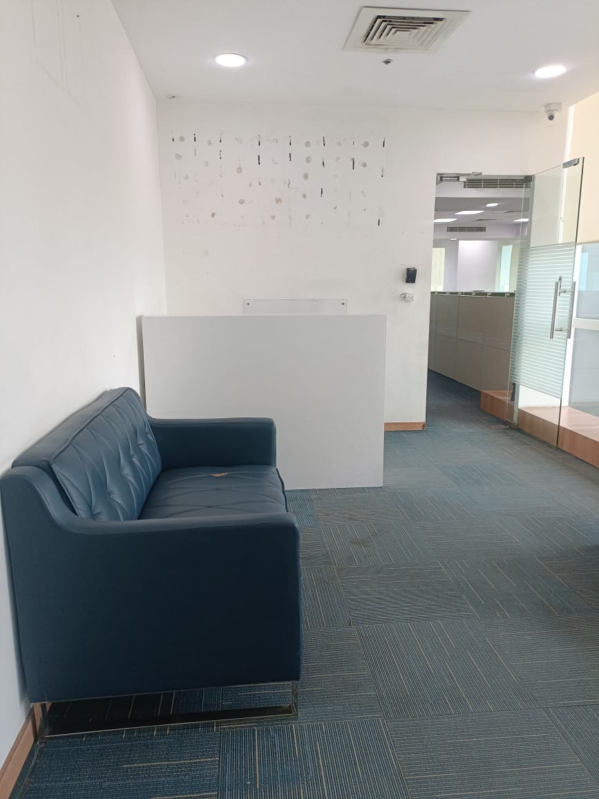 Office for Rent in S B Marg Mumbai