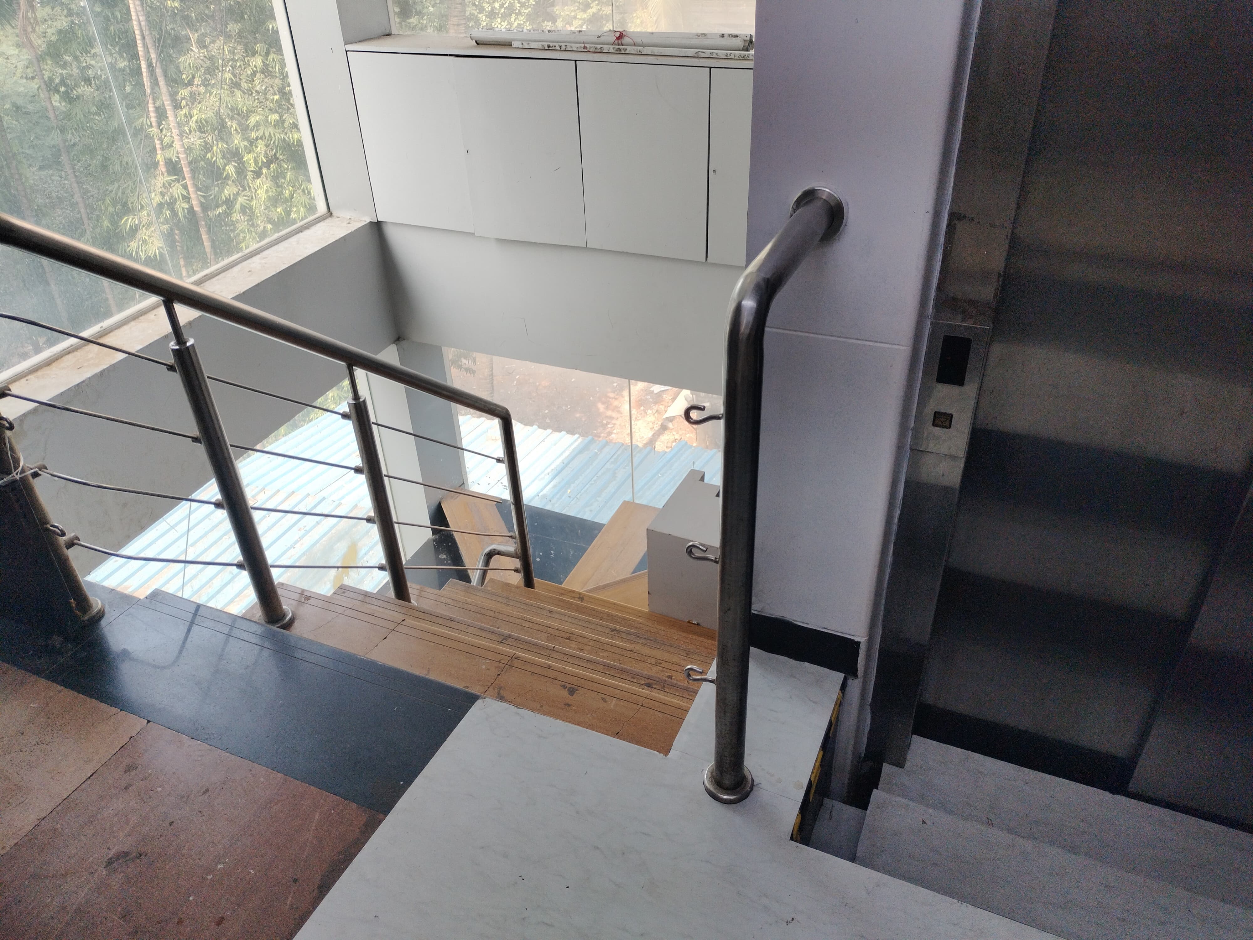 Office for Rent in Hill  Road Mumbai