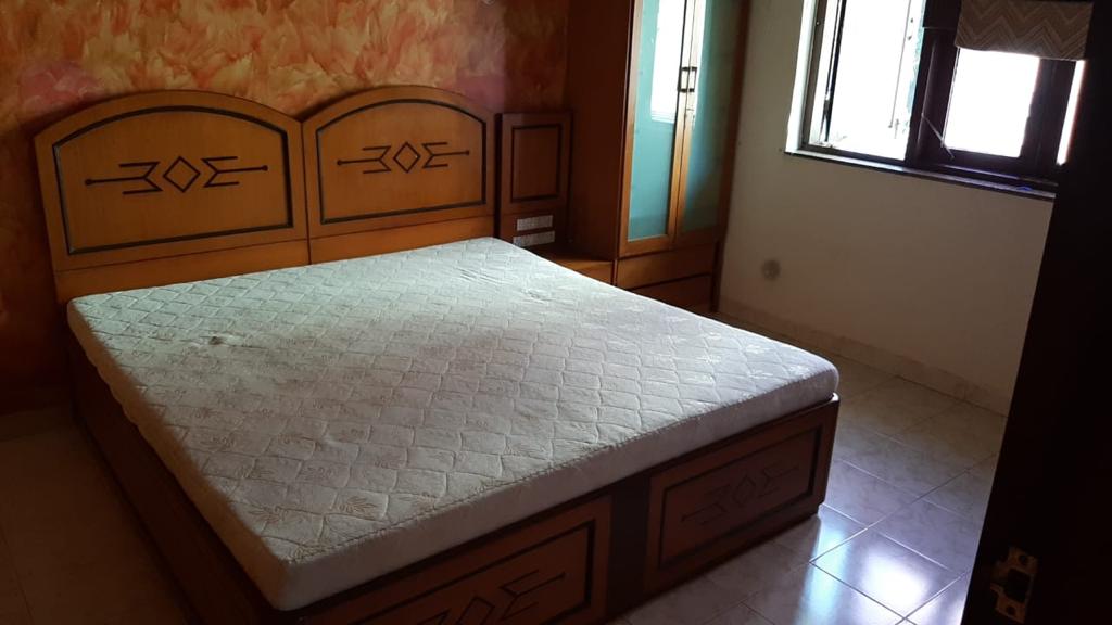 2 BHK Apartment for Rent in Bandra West Mumbai
