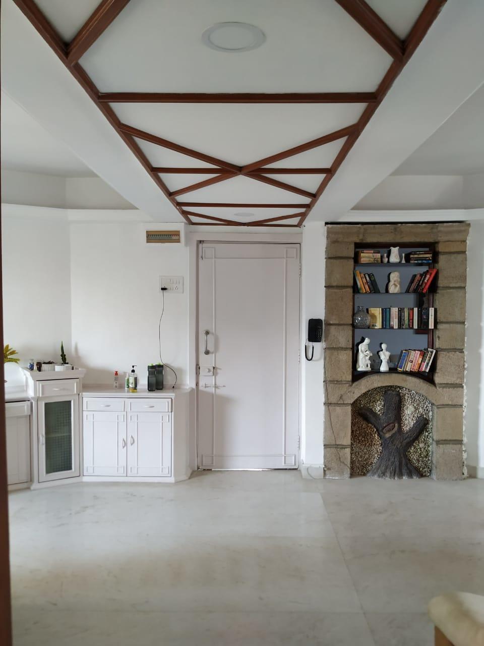 3 BHK Apartment for Rent in Bandra West Mumbai
