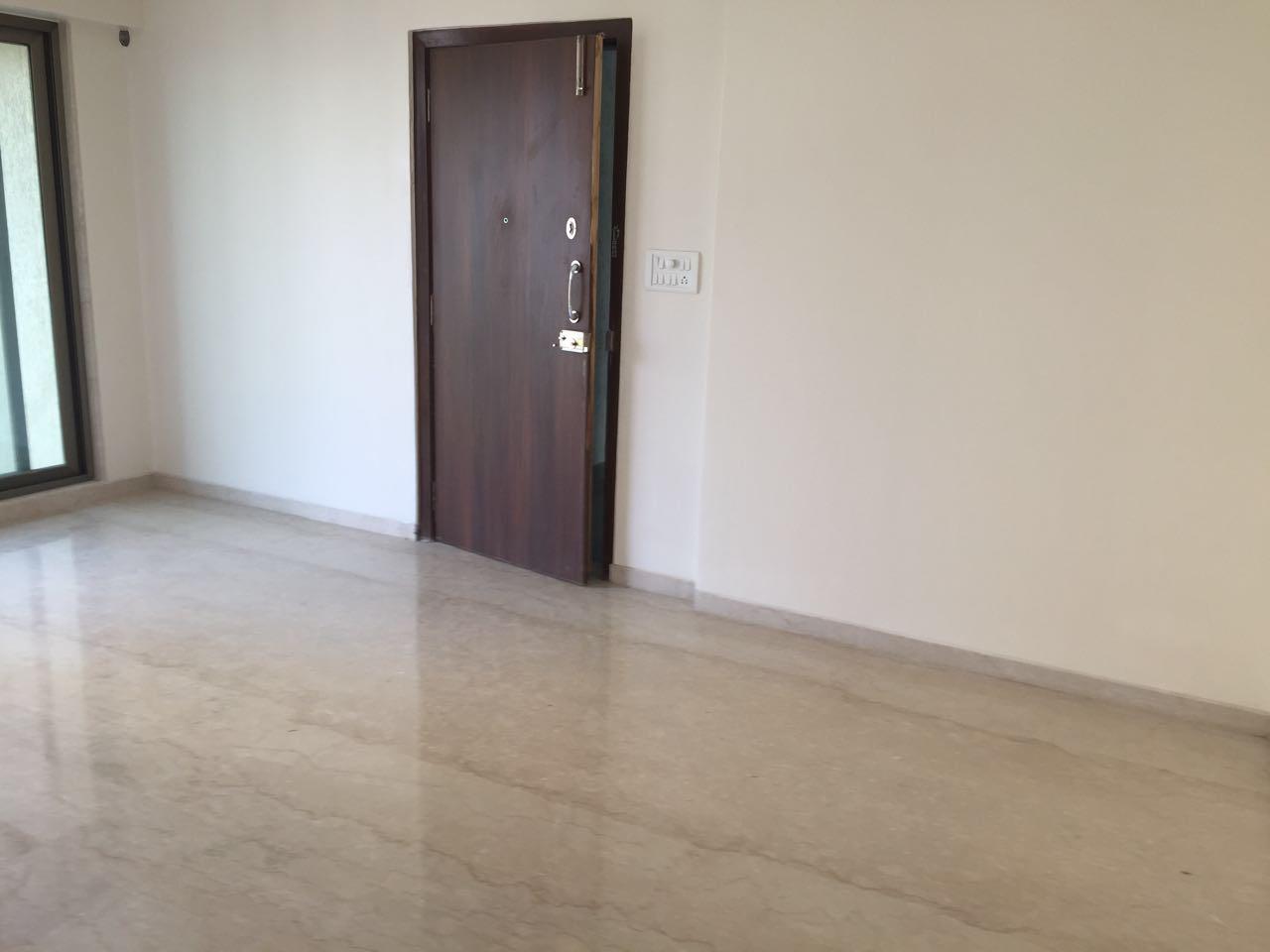 Apartment for Rent in Off New Link Road Mumbai