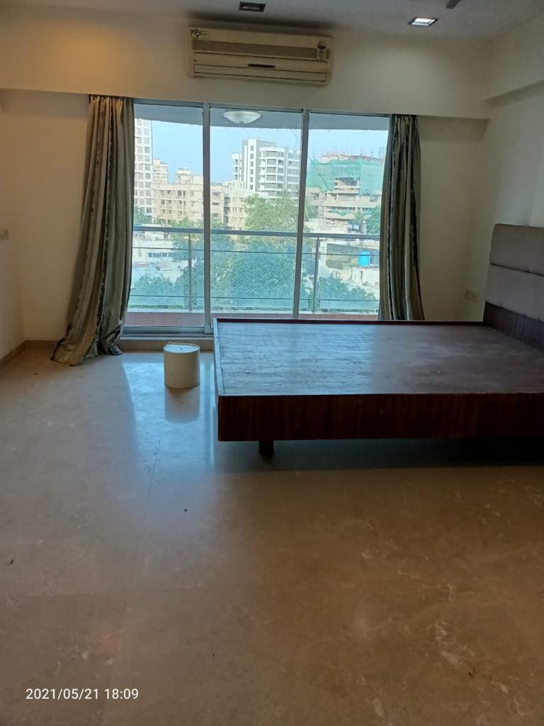 4 BHK Apartment for Sale in Khar West Mumbai