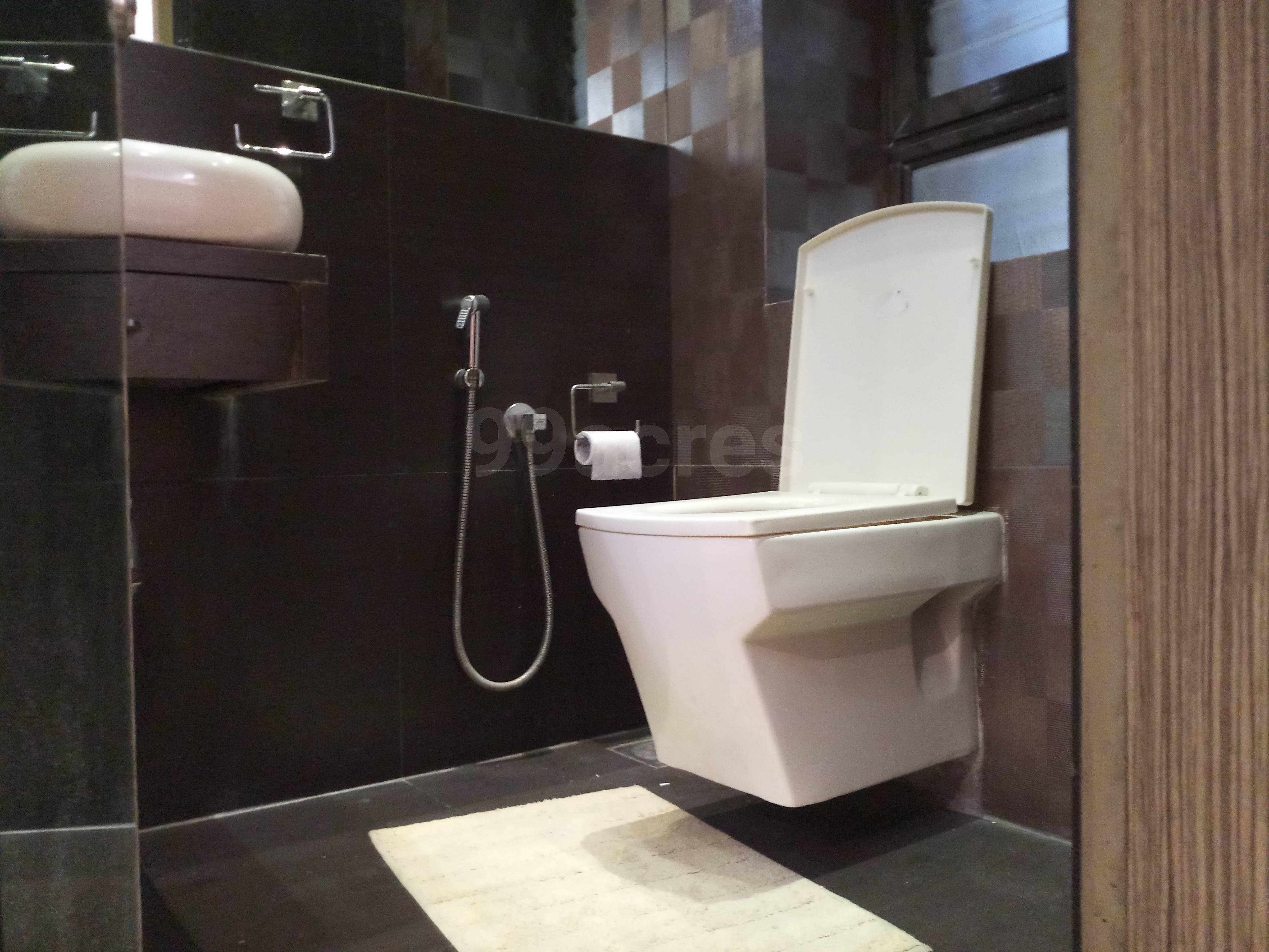 2 BHK Apartment for Rent in Shirley Rajan Road Mumbai