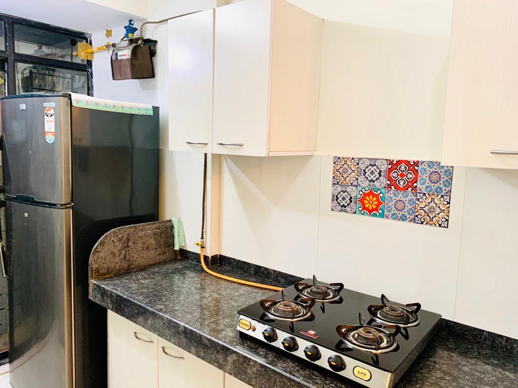Apartment for Sale in Off Hill Road Mumbai