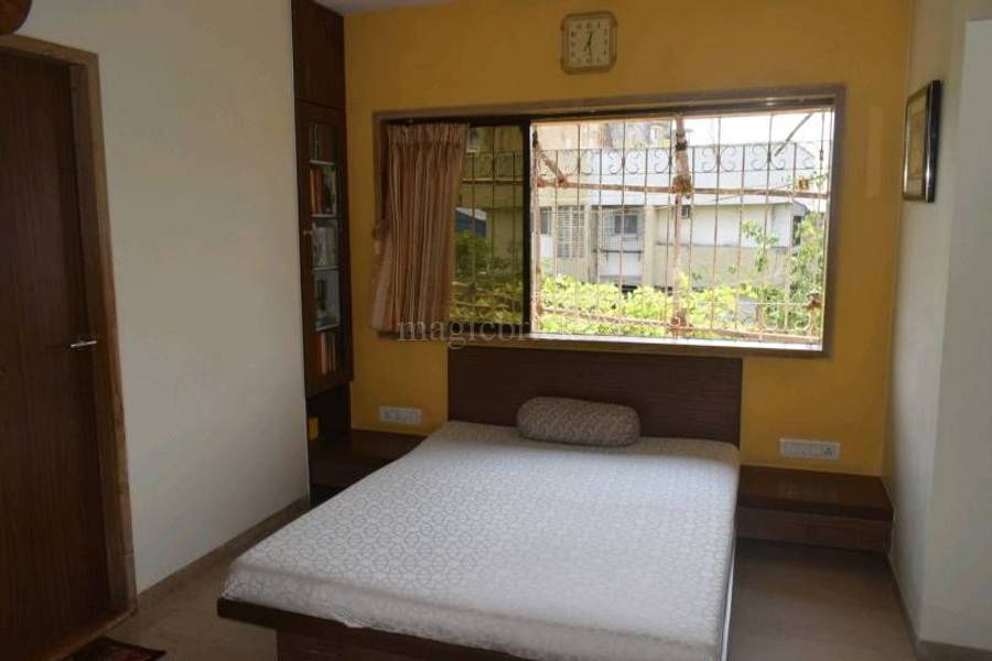 4 BHK Apartment for Sale in N S Road no.10 Mumbai