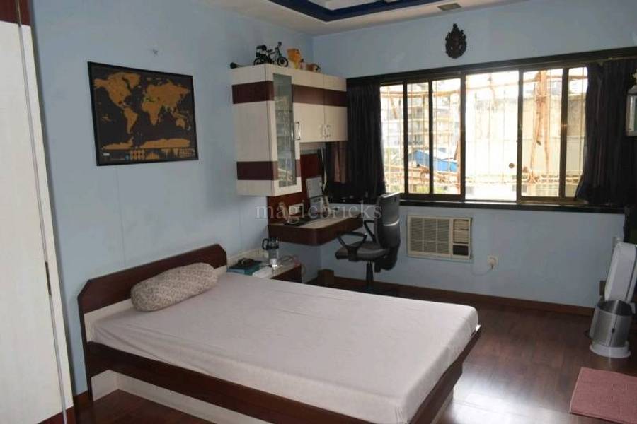 4 BHK Apartment for Sale in N S Road no.10 Mumbai