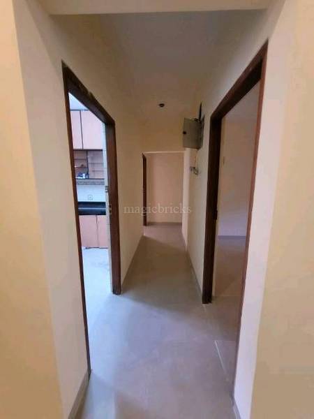 6 BHK Apartment for Sale in Gulmohar Cross rd no.4 Mumbai