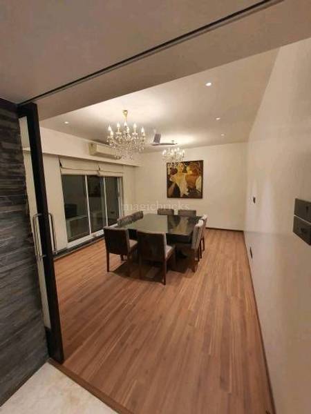 4 BHK Apartment for Rent in N S Road no.10 Mumbai