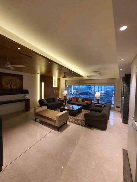 4 BHK Apartment for Rent in N S Road no.10 Mumbai