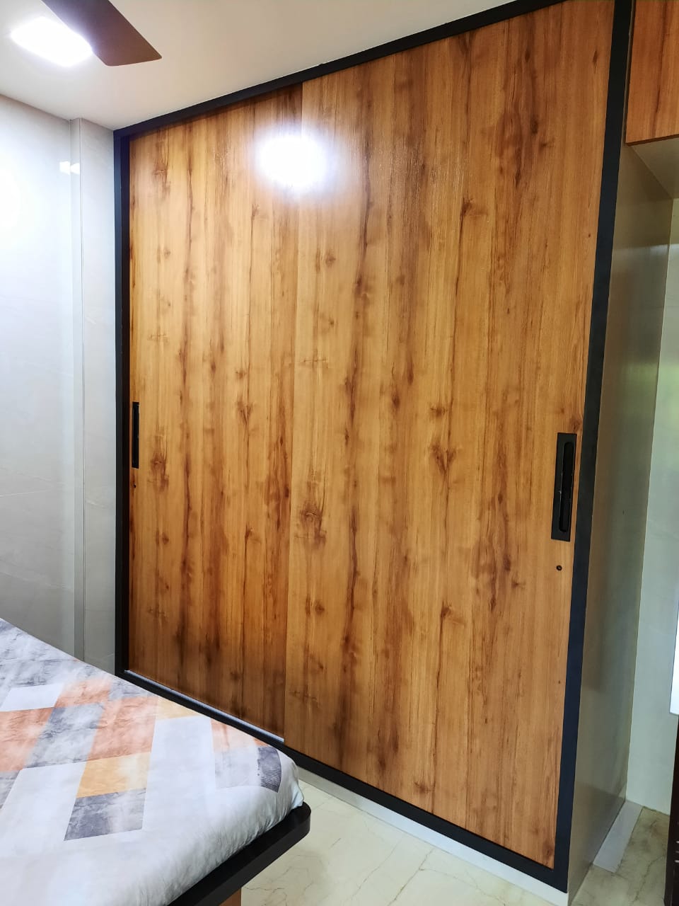 2 BHK Apartment for Sale in Sen Nagar Mumbai
