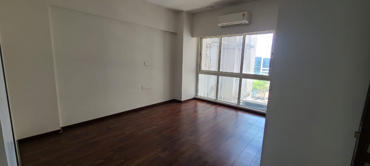 2 BHK Apartment for Rent in BKC Extention Road Mumbai