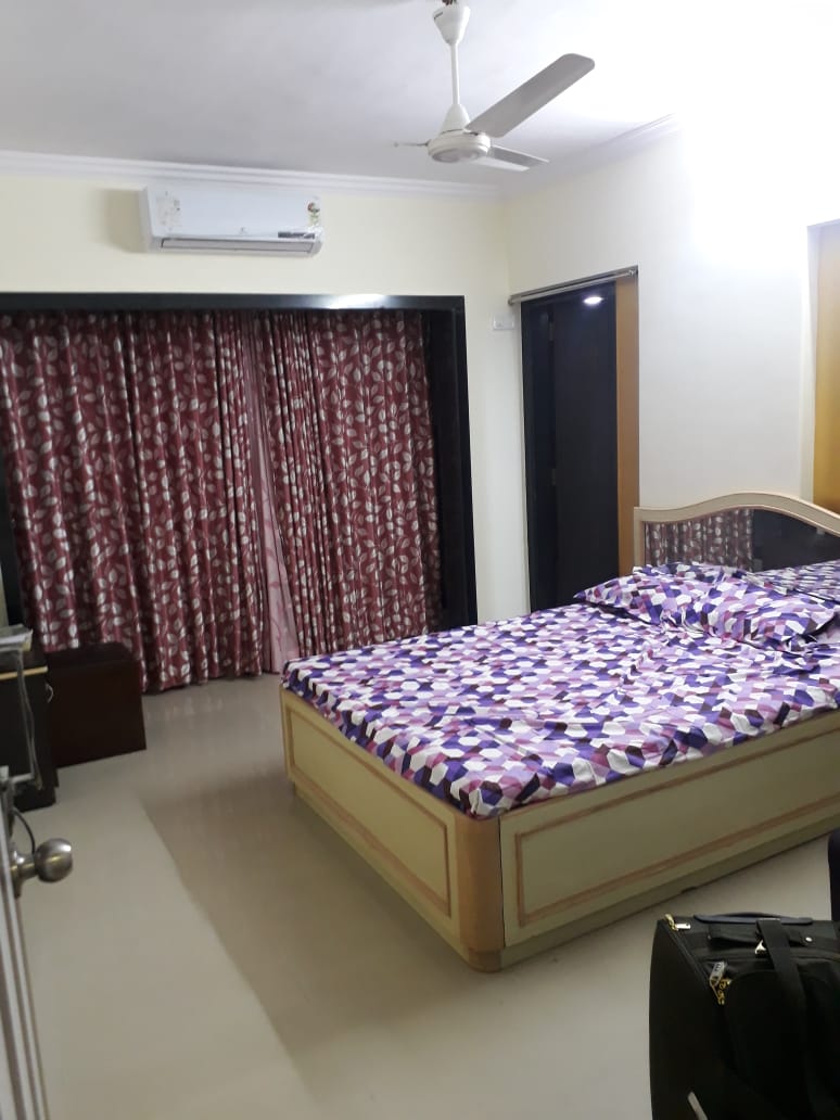 2 BHK Apartment for Rent in Khar West Mumbai