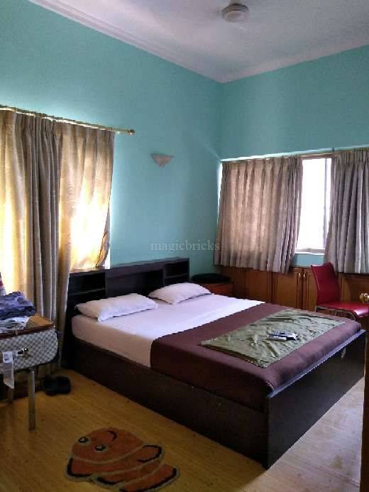 4 BHK Apartment for Rent in Kherwadi Mumbai