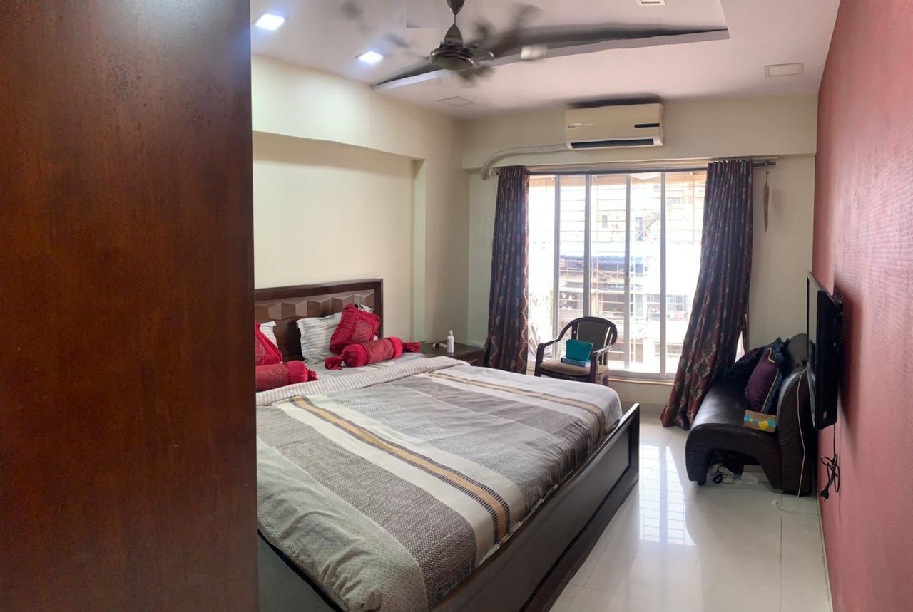 3 BHK Apartment for Sale in Dadabhai Road Mumbai