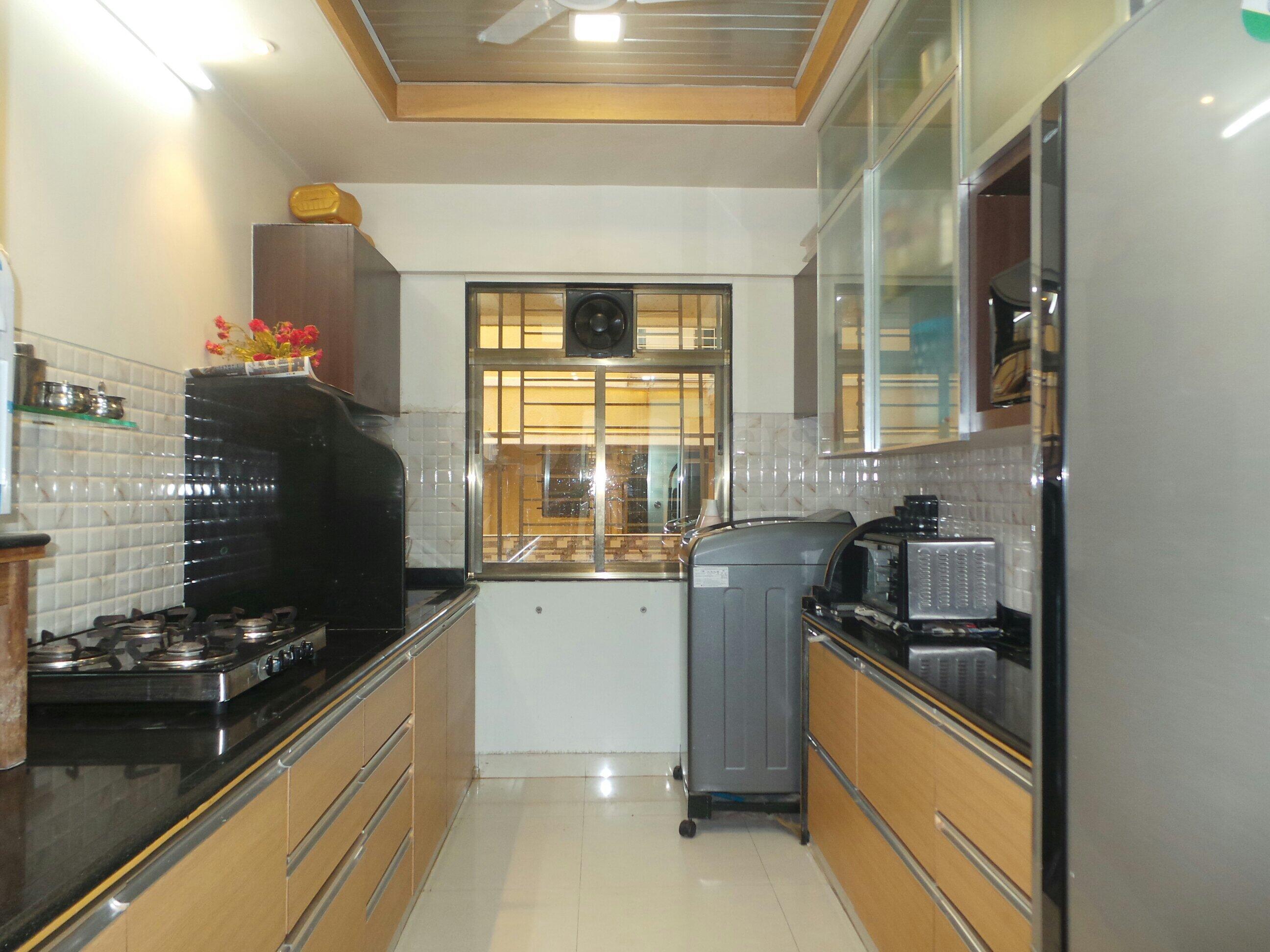 3 BHK Apartment for Sale in Sarojini Naidu Road Mumbai