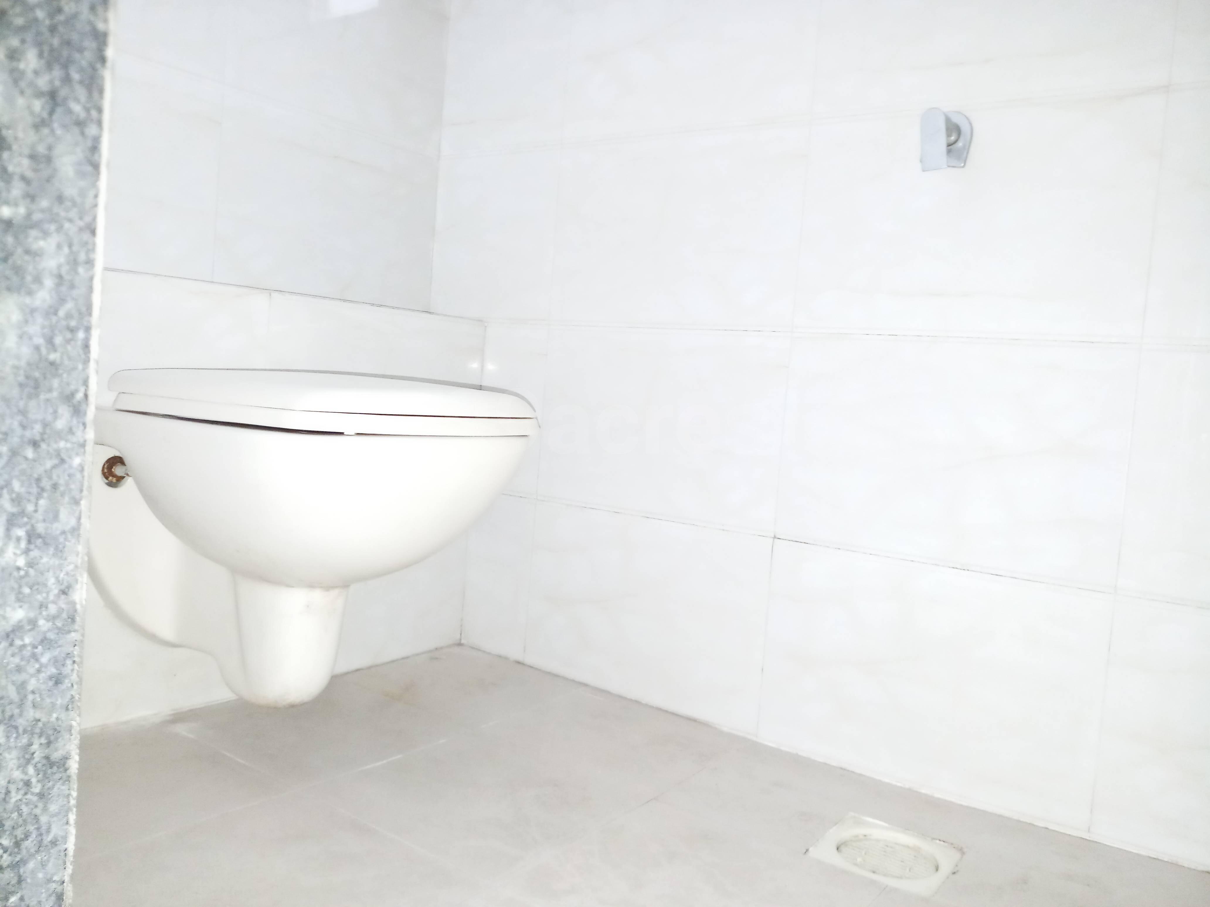 2 BHK Apartment for Rent in Mount Mary Steps Mumbai