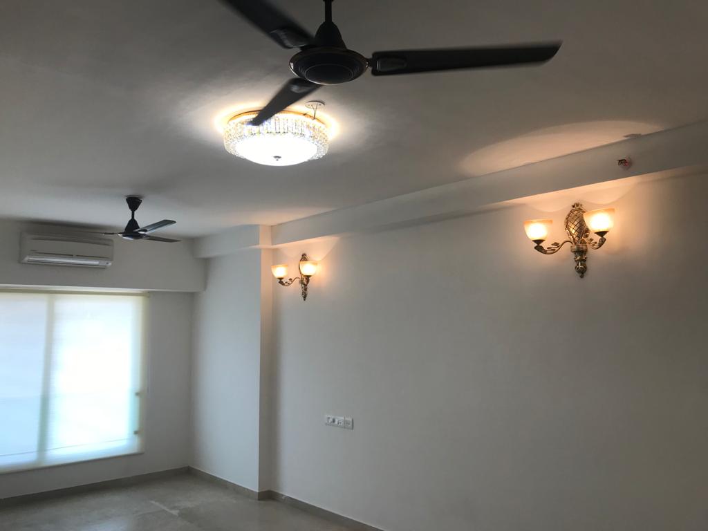 3 BHK Apartment for Rent in Carter Road Mumbai