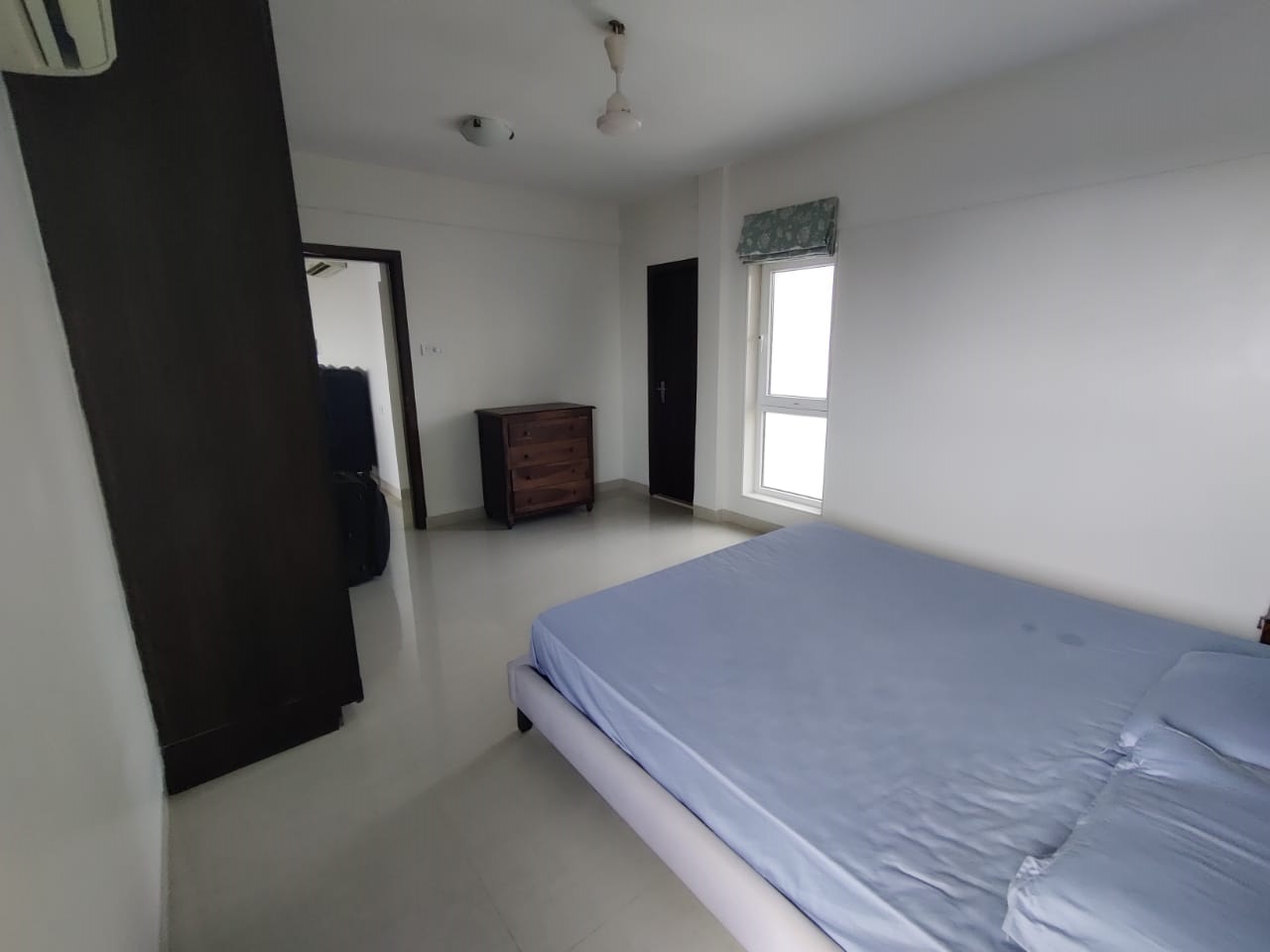 3 BHK Apartment for Rent in Carter Road Mumbai