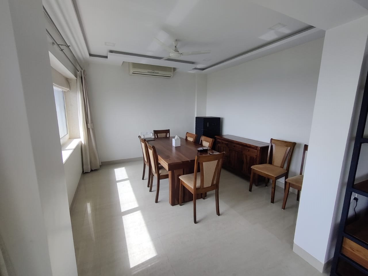 3 BHK Apartment for Sale in Carter Road Mumbai