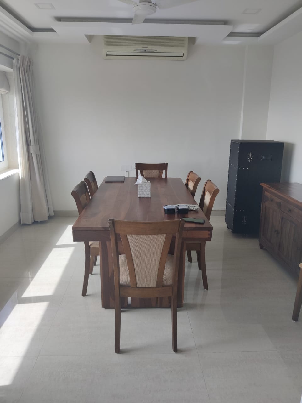 3 BHK Apartment for Sale in Carter Road Mumbai