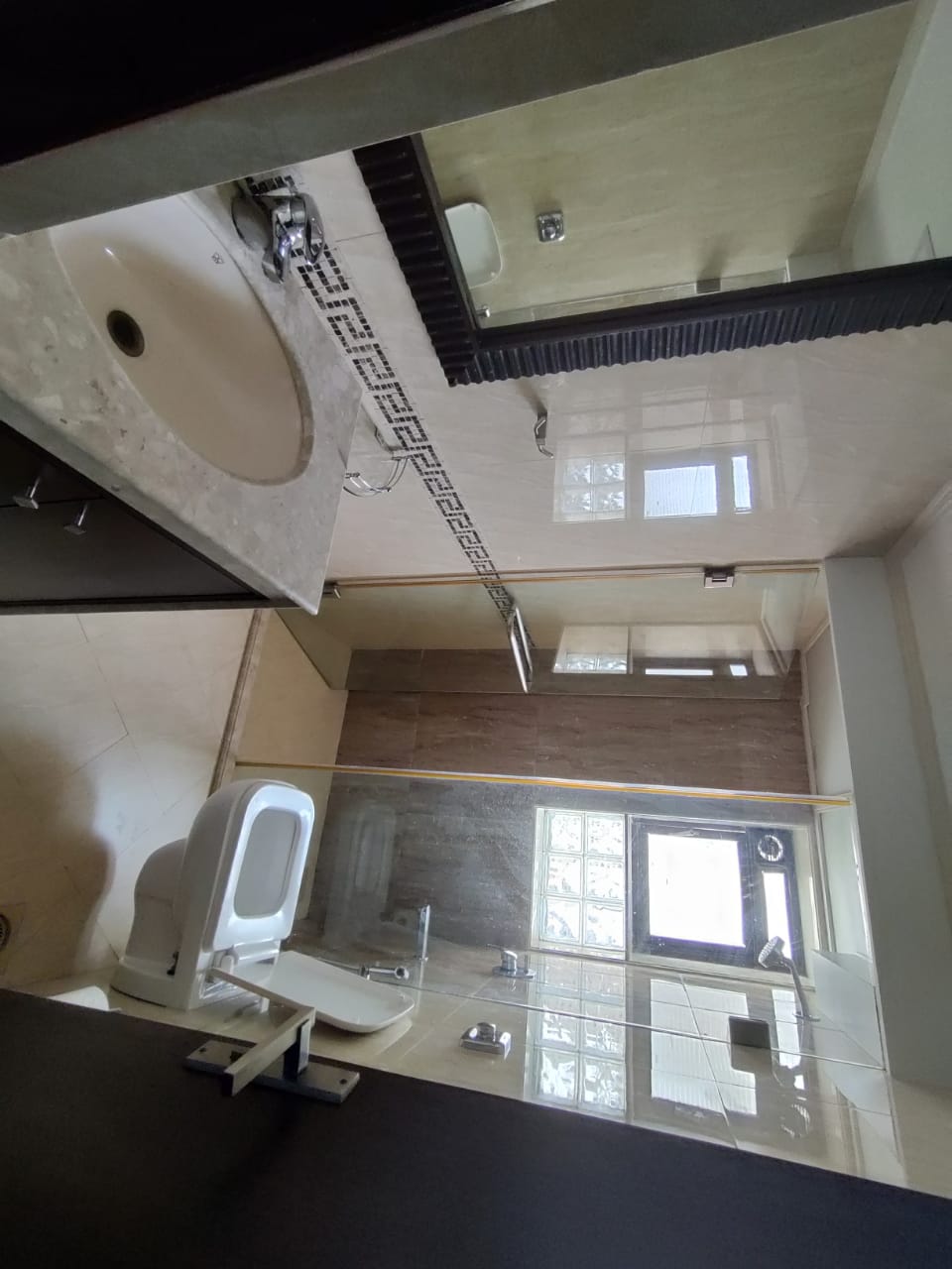 3 BHK Apartment for Sale in Carter Road Mumbai