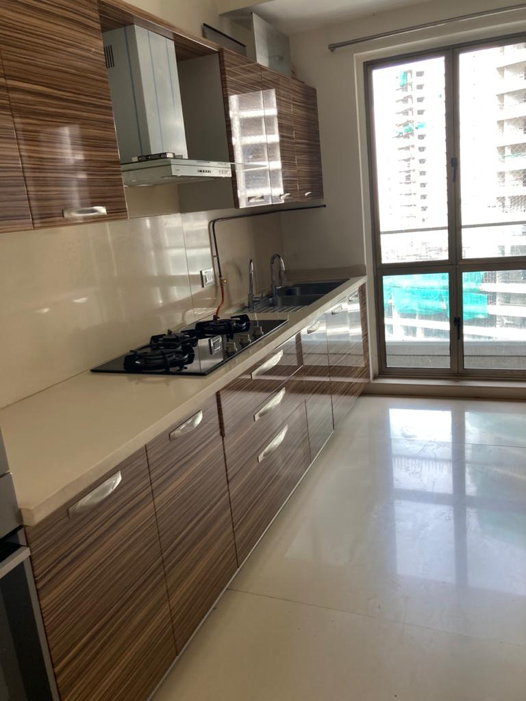 3 BHK Apartment for Rent in Gandhi Nagar Mumbai