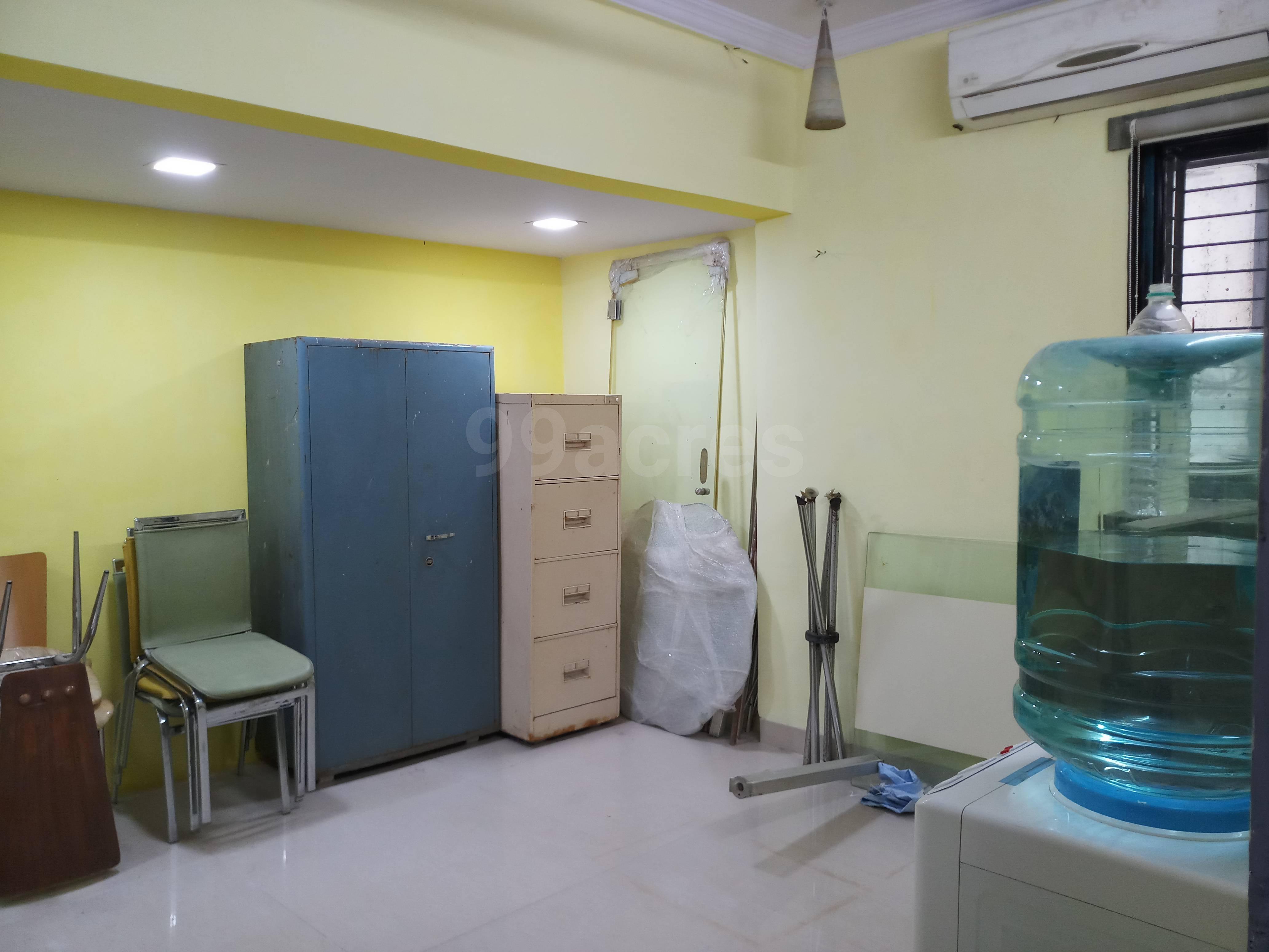 3 BHK Apartment for Sale in N S Road no.4 Mumbai