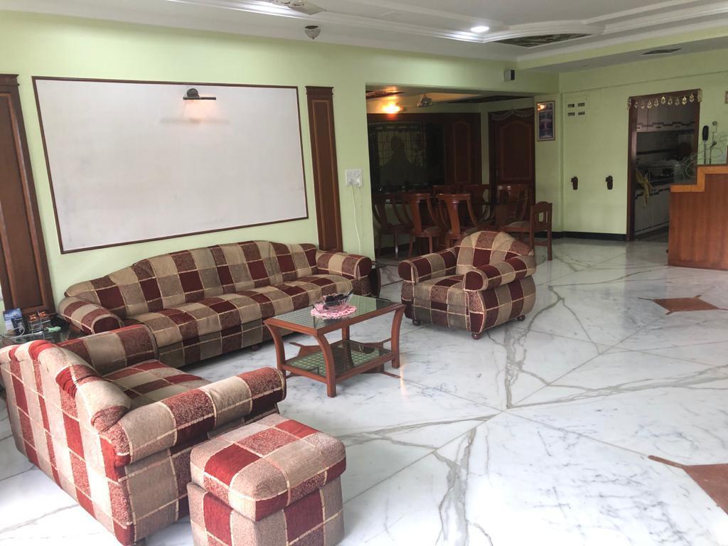 3 BHK Apartment for Sale in Gulmohar cross road no.6 Mumbai