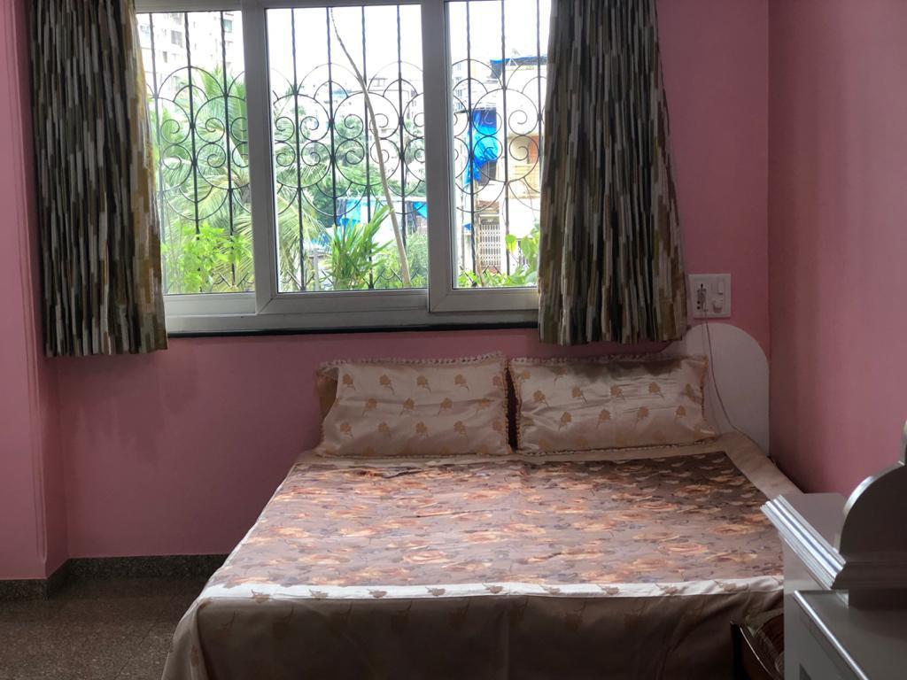 3 BHK Apartment for Sale in Gulmohar cross road no.6 Mumbai