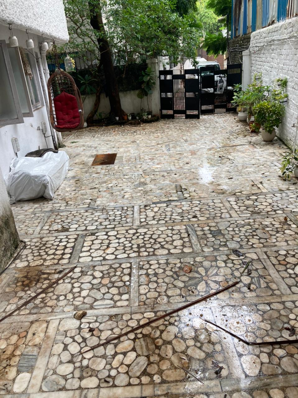 5 BHK Villa for Sale in Juhu Mumbai