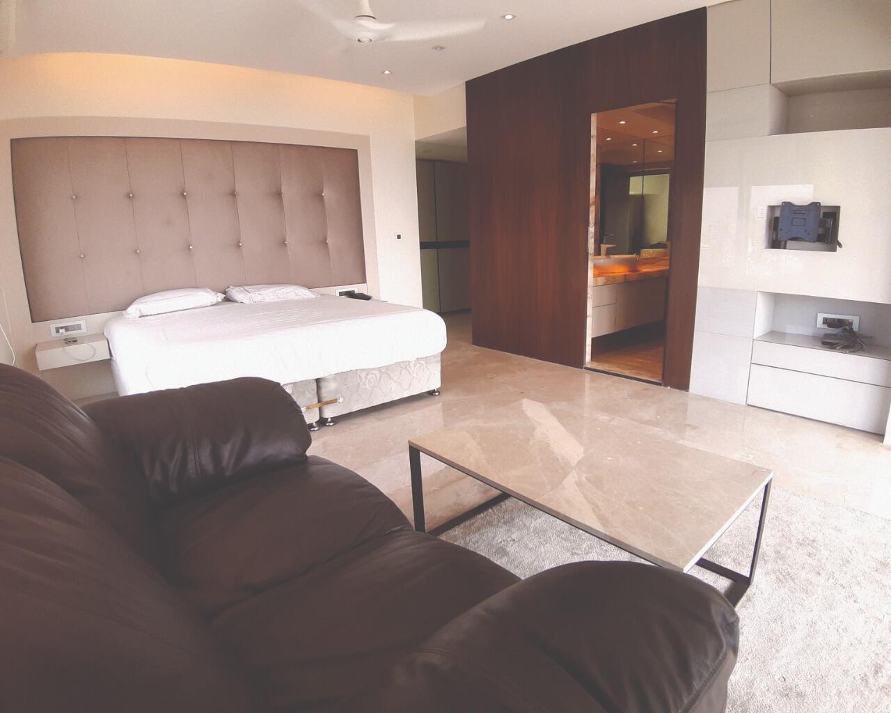 3 BHK Apartment for Sale in Bandra West Mumbai