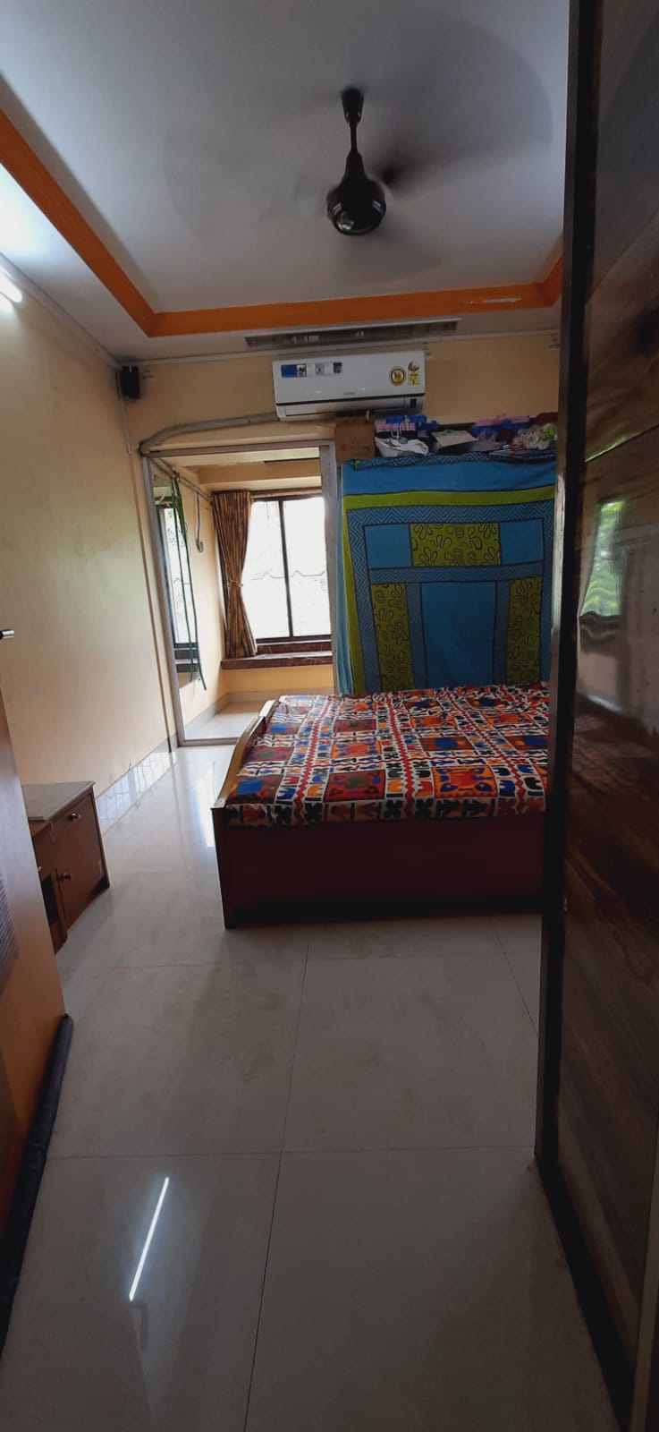 3 BHK Apartment for Sale in Vile Parle West Mumbai