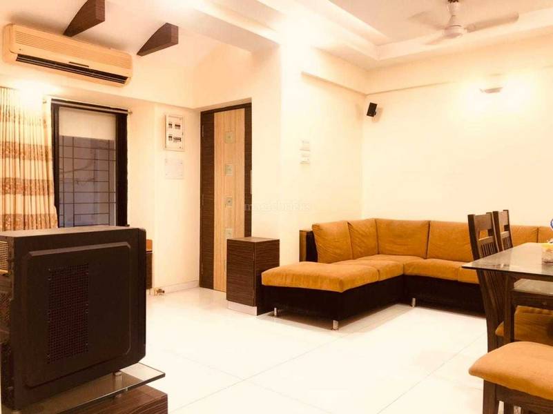 2 BHK Apartment for Sale in N S Road no.3 Mumbai