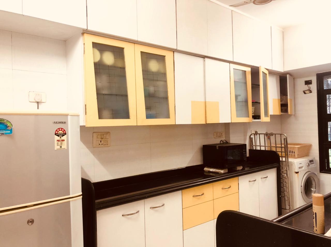 2 BHK Apartment for Sale in N S Road no.3 Mumbai