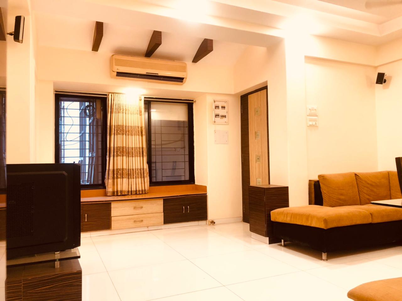 2 BHK Apartment for Sale in N S Road no.3 Mumbai