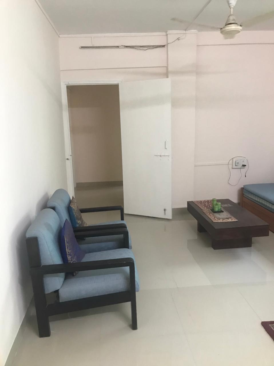 2 BHK Apartment for Sale in Bandra Reclamation Mumbai