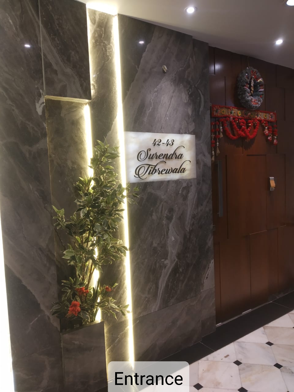 4 BHK Apartment for Rent in Juhu Tara Road Mumbai