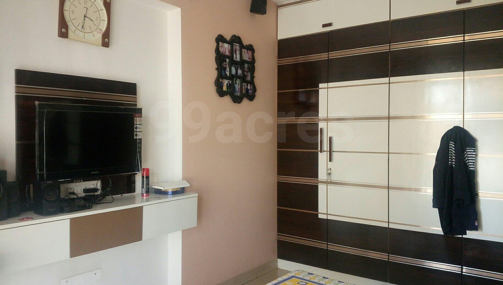 3 BHK Apartment for Sale in Kalina Mumbai