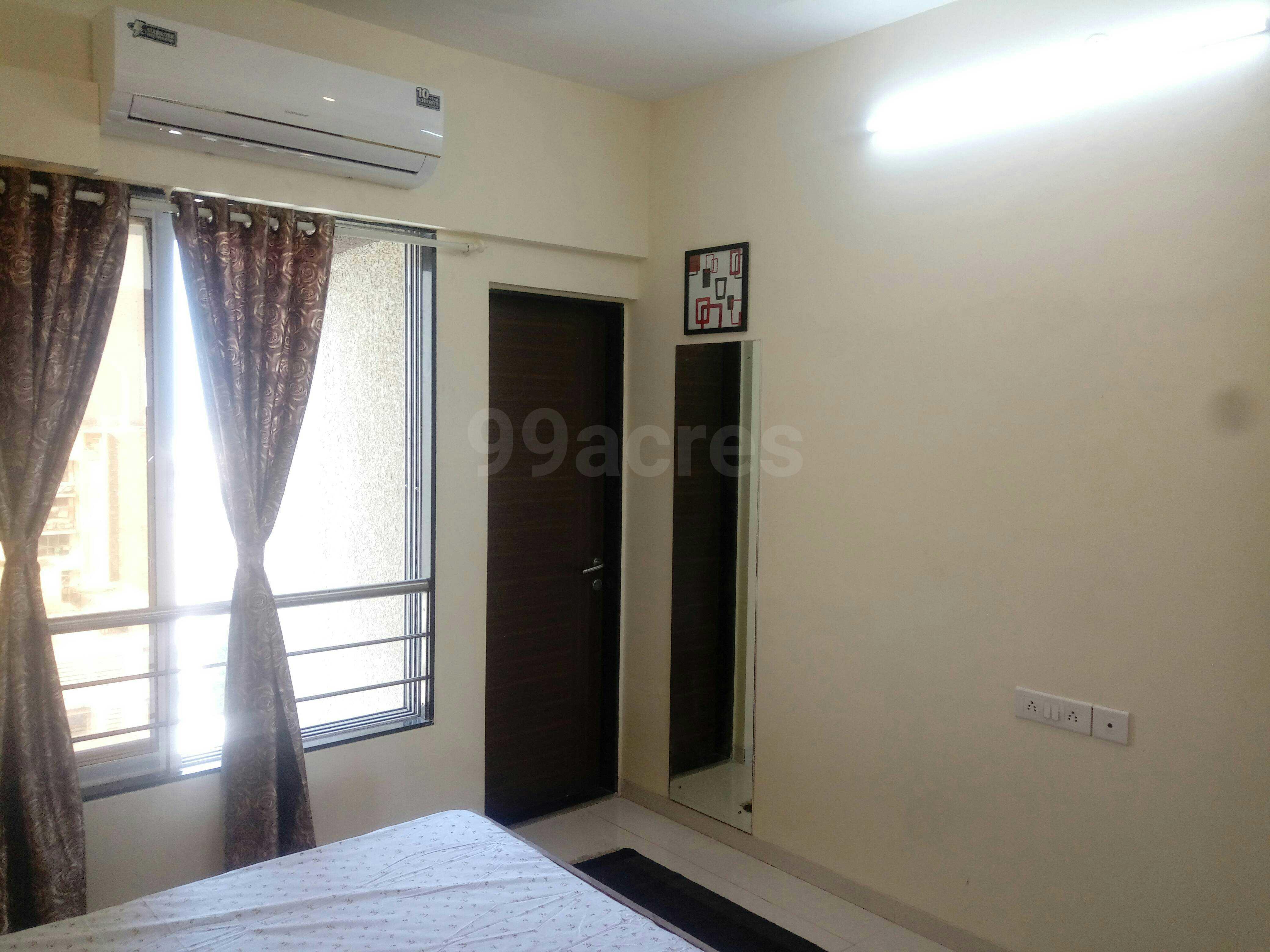 3 BHK Apartment for Rent in Besant Road Mumbai