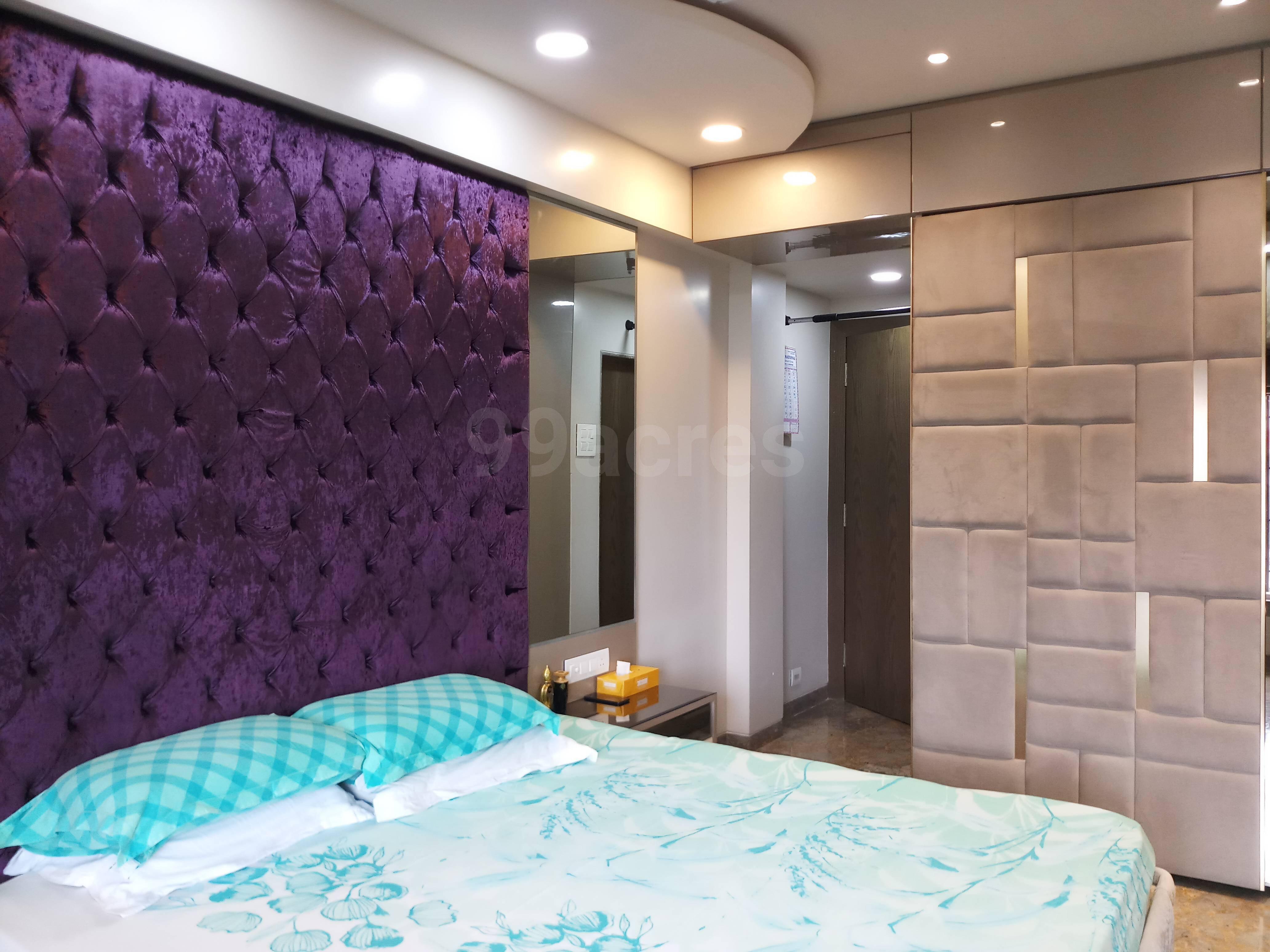 2 BHK Apartment for Rent in Perry cross road Mumbai