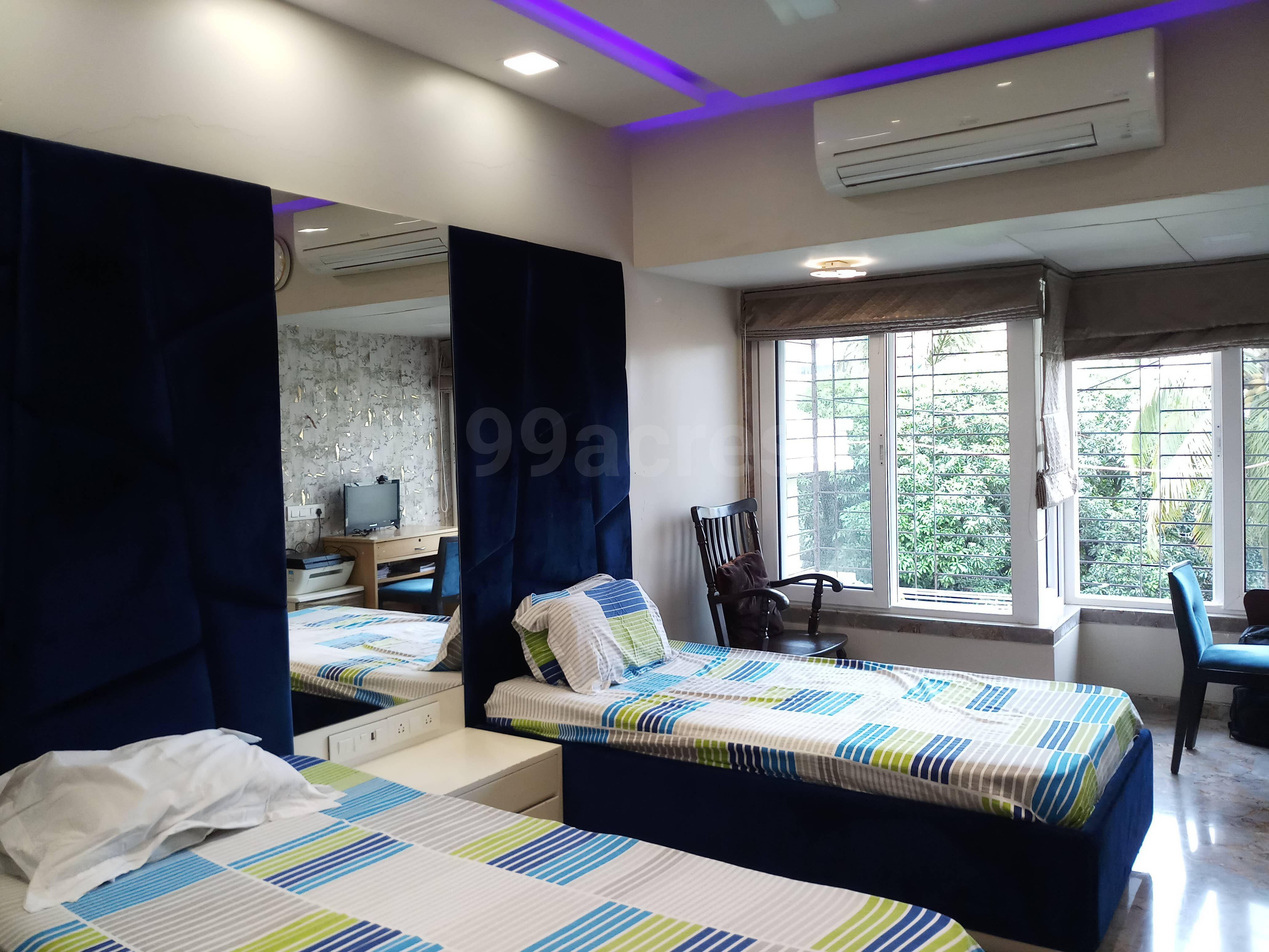 2 BHK Apartment for Rent in Perry cross road Mumbai