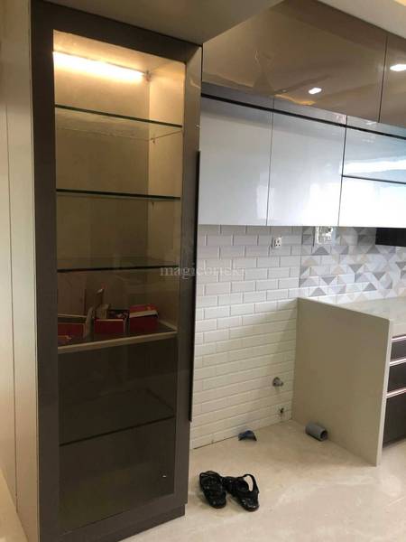 3 BHK Apartment for Sale in Bandra West Mumbai
