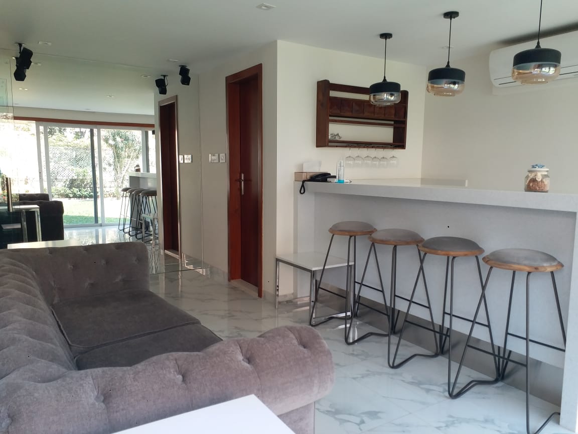4 BHK Apartment for Rent in Mount Mary Mumbai