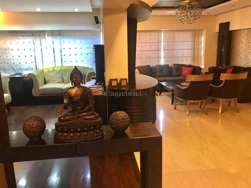 4 BHK Apartment for Sale in Mount Mary Rd Mumbai