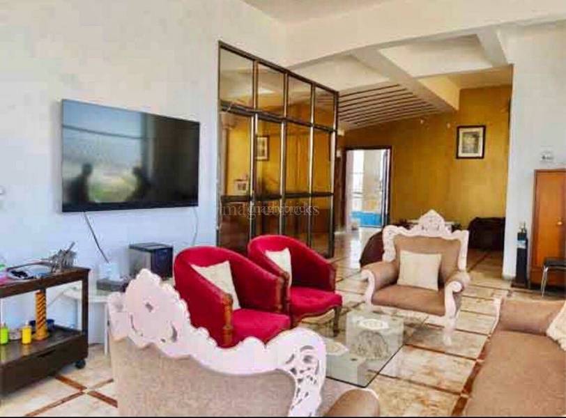 4 BHK Apartment for Sale in Mount Mary Rd Mumbai