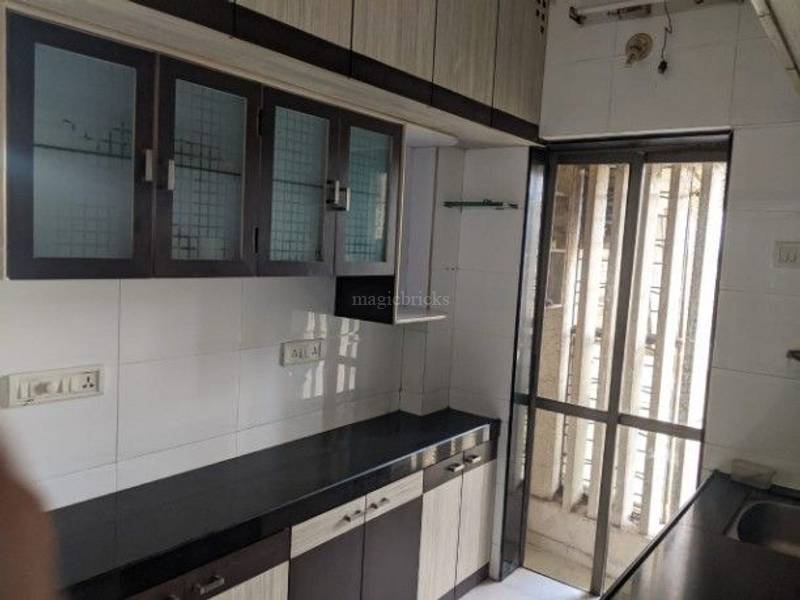 3 BHK Apartment for Rent in Gulmohar Cross Road no.7 Mumbai