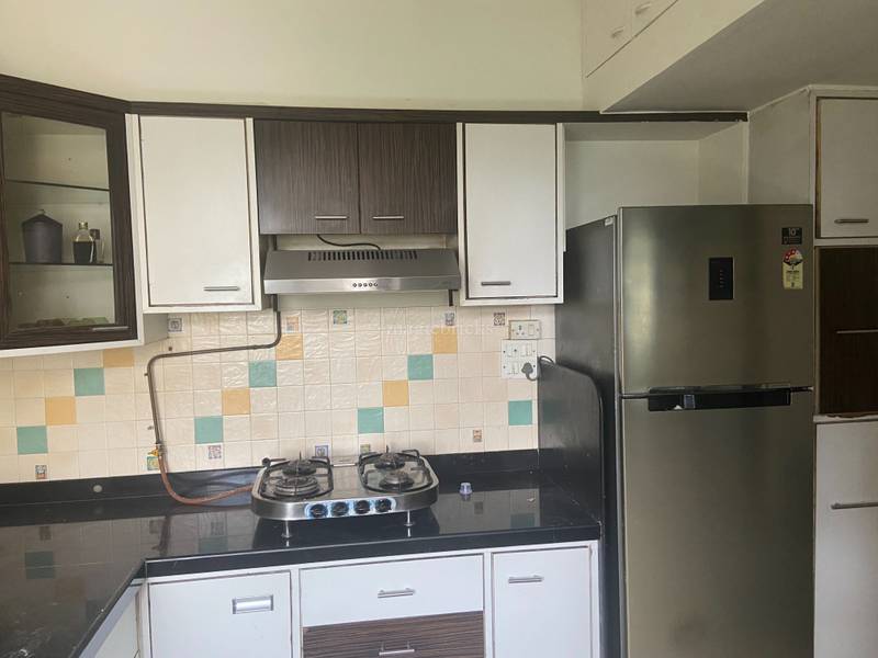 2 BHK Apartment for Rent in Santacruz East Mumbai