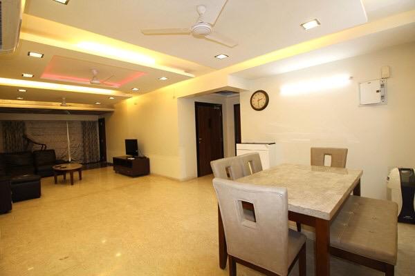 4 BHK Apartment for Rent in Almeida park Mumbai