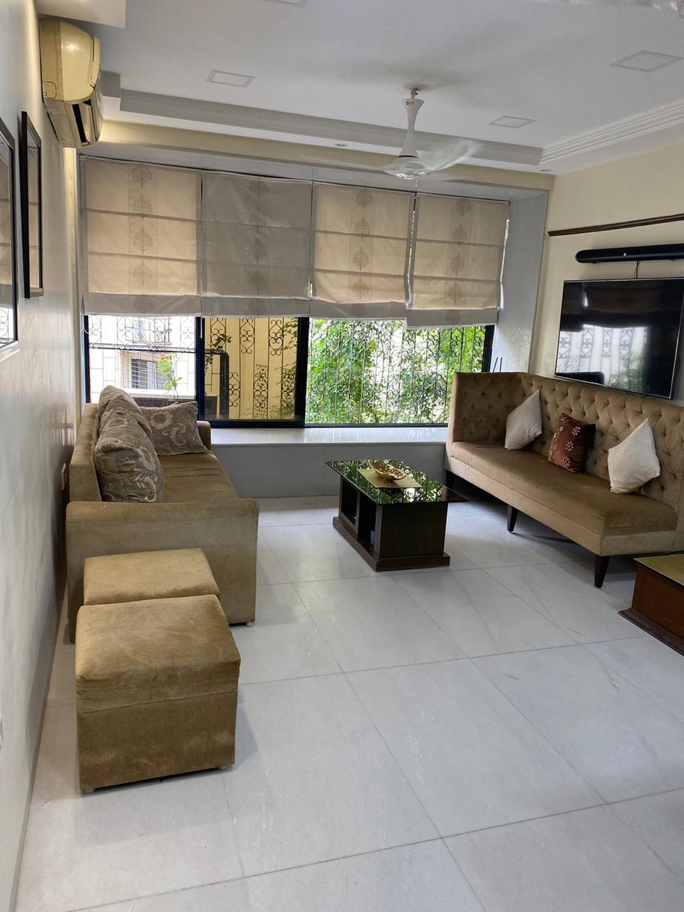 2 BHK Apartment for Rent in Pali Hill Mumbai